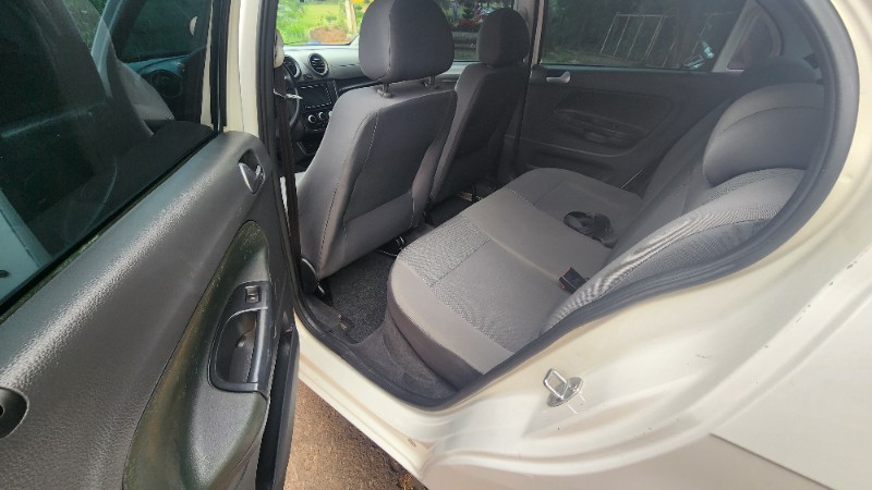 VOLKSWAGEN VOYAGE 1.6 2012/2013 FERNANDO AUTOMÓVEIS | REVENDA DE CARROS ARROIO DO MEIO ARROIO DO MEIO / Carros no Vale