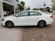 VOLKSWAGEN VW/JETTA TSI HIGHILINE 2.0 /2014 CHIMA VEÍCULOS VENÂNCIO AIRES / Carros no Vale