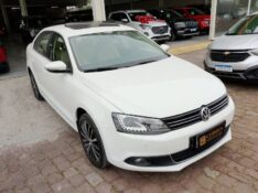 VOLKSWAGEN VW/JETTA TSI HIGHILINE 2.0 /2014 CHIMA VEÍCULOS VENÂNCIO AIRES / Carros no Vale