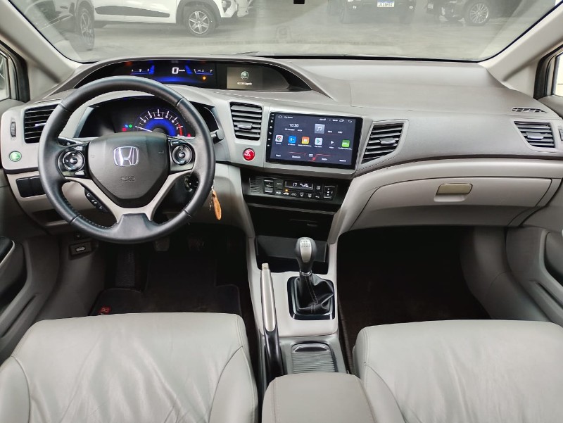 HONDA CIVIC /2014 CHIMA VEÍCULOS VENÂNCIO AIRES / Carros no Vale HONDA CIVIC /2014 CHIMA VEÍCULOS VENÂNCIO AIRES / Carros no Vale