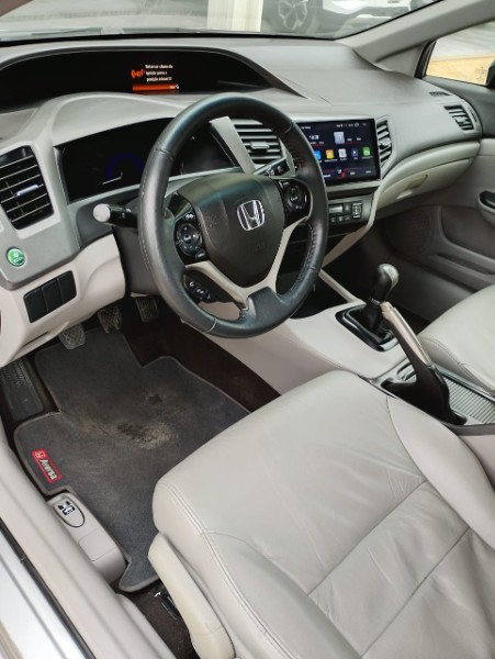 HONDA CIVIC /2014 CHIMA VEÍCULOS VENÂNCIO AIRES / Carros no Vale HONDA CIVIC /2014 CHIMA VEÍCULOS VENÂNCIO AIRES / Carros no Vale