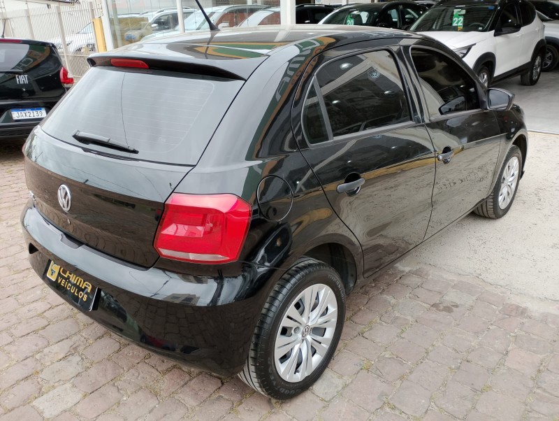 VOLKSWAGEN GOL 1.6 /2022 CHIMA VEÍCULOS VENÂNCIO AIRES / Carros no Vale