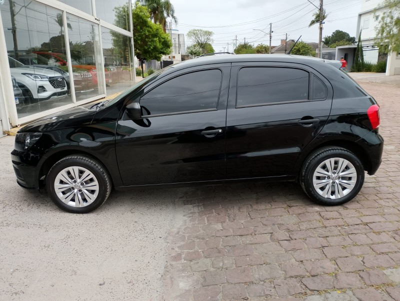 VOLKSWAGEN GOL 1.6 /2022 CHIMA VEÍCULOS VENÂNCIO AIRES / Carros no Vale