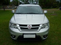 FIAT FREEMONT 2.4 PRECISION 16V GASOLINA 4P AUTOMÁTICO 2012/2012 PREMIUM AUTOMÓVEIS ARROIO DO MEIO / Carros no Vale
