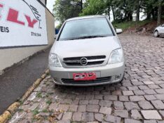CHEVROLET MERIVA 1.8 2004/2004 ELY AUTOMÓVEIS LAJEADO / Carros no Vale