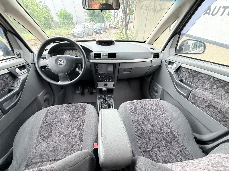 CHEVROLET MERIVA 1.8 2004/2004 ELY AUTOMÓVEIS LAJEADO / Carros no Vale