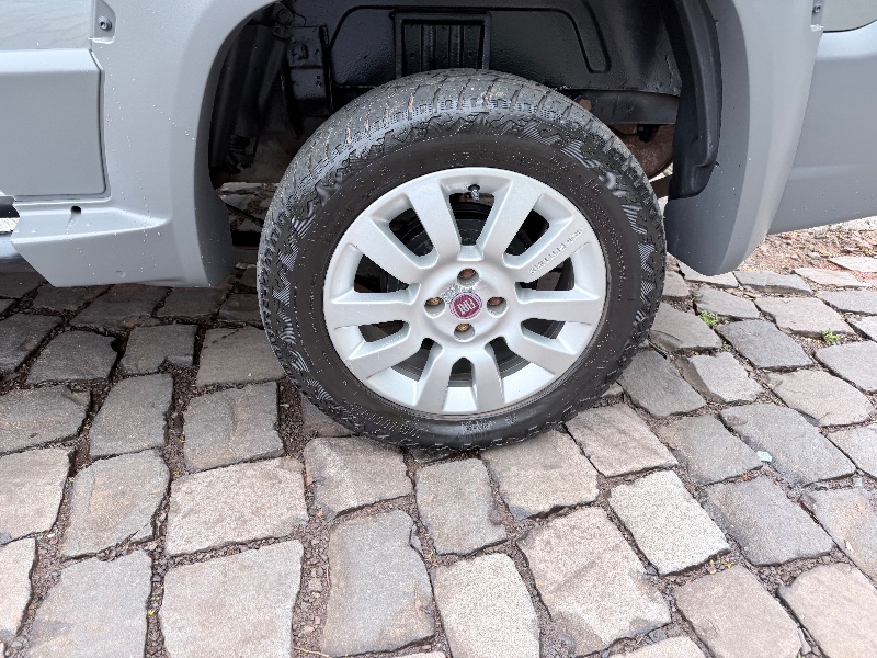 FIAT STRADA ADVENTURE 1.8/ 1.8 LOCKER FLEX CD 2016/2016 ELY AUTOMÓVEIS LAJEADO / Carros no Vale