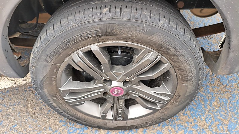 FIAT STRADA 1.4 MPI HARD WORKING CS 8V FLEX 2P MANUAL 2016/2016 ADRIANO VEÍCULOS CRUZEIRO DO SUL / Carros no Vale