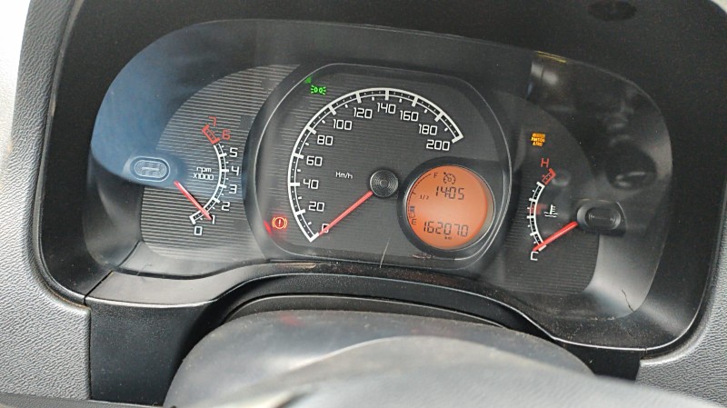 FIAT STRADA 1.4 MPI HARD WORKING CS 8V FLEX 2P MANUAL 2016/2016 ADRIANO VEÍCULOS CRUZEIRO DO SUL / Carros no Vale