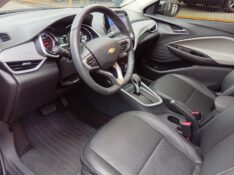 CHEVROLET ONIX PREMIER TURBO 1.0 2024/2025 ALTERNATIVA VEÍCULOS LAJEADO / Carros no Vale