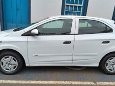 CHEVROLET ONIX 1.0 MT JOY 2018/2018 ADRIANO VEÍCULOS CRUZEIRO DO SUL / Carros no Vale