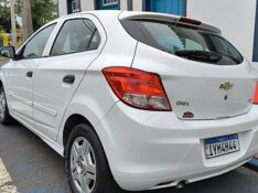 CHEVROLET ONIX 1.0 MT JOY 2018/2018 ADRIANO VEÍCULOS CRUZEIRO DO SUL / Carros no Vale