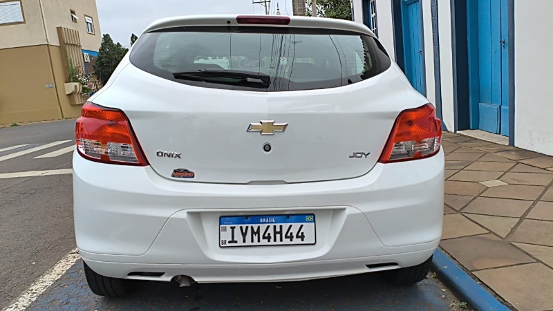 CHEVROLET ONIX 1.0 MT JOY 2018/2018 ADRIANO VEÍCULOS CRUZEIRO DO SUL / Carros no Vale