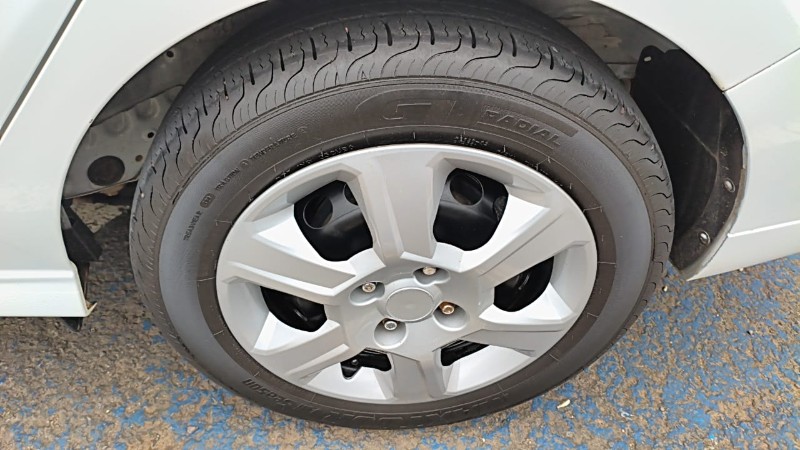 CHEVROLET PRISMA 1.0 JOY 8V 2018 2017/2018 ADRIANO VEÍCULOS CRUZEIRO DO SUL / Carros no Vale