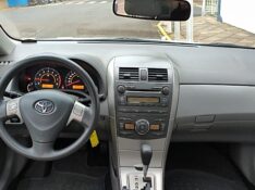 TOYOTA COROLLA 1.8 XEI 16V FLEX 4P AUTOMÁTICO 2009/2009 ADRIANO VEÍCULOS CRUZEIRO DO SUL / Carros no Vale