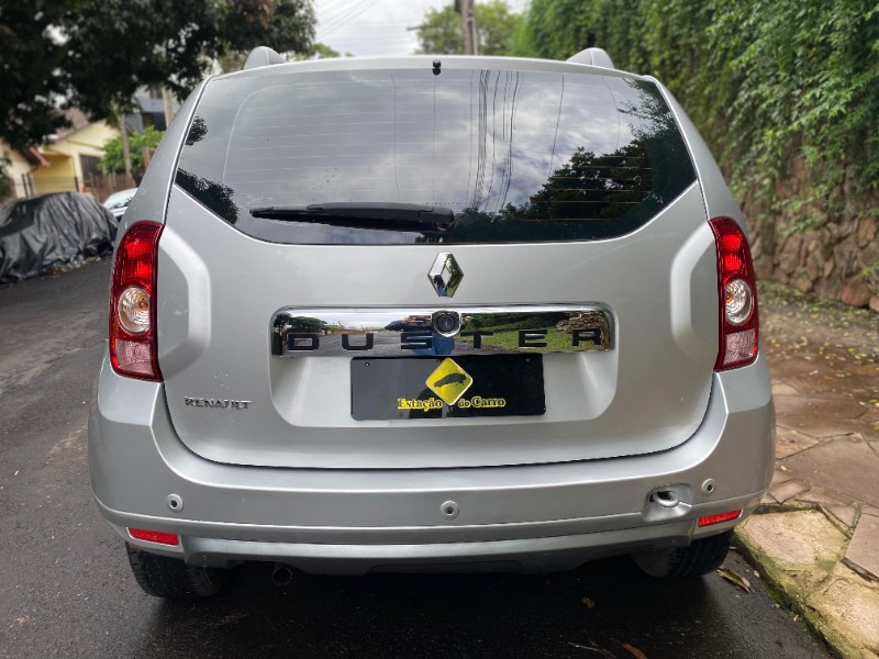 RENAULT DUSTER DYNAMIQUE 1.6 2012/2013 ESTAÇÃO DO CARRO ESTRELA / Carros no Vale