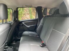 RENAULT DUSTER DYNAMIQUE 1.6 2012/2013 ESTAÇÃO DO CARRO ESTRELA / Carros no Vale