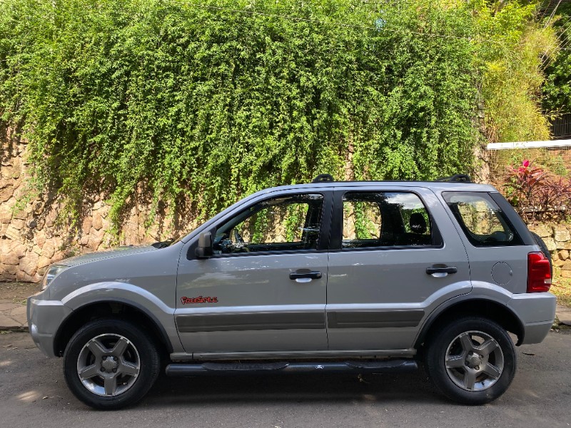 FORD ECOSPORT XLT 1.6 FREESTYLE 2008/2009 ESTAÇÃO DO CARRO ESTRELA / Carros no Vale