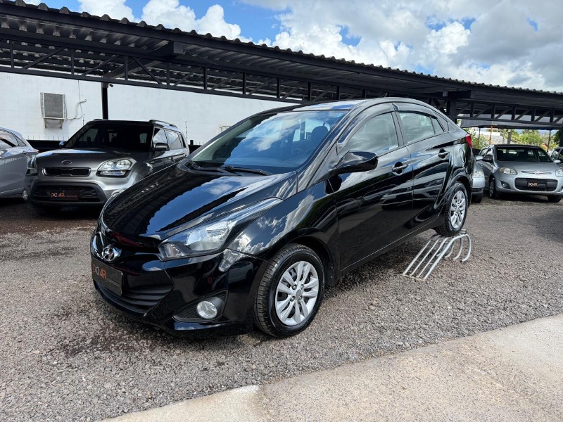 HYUNDAI HB20S 1.0 COMFORT 12V 2014/2014 AR MULTIMARCAS VENÂNCIO AIRES / Carros no Vale