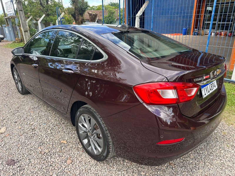 CHEVROLET CRUZE LTZ 1.4 TURBO /2018 MENEGHINI VEÍCULOS ARROIO DO MEIO / Carros no Vale