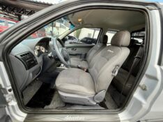 FIAT STRADA ADVENTURE CABINE DUPLA 1.8 MPI 16V FLEX 2011/2012 AR MULTIMARCAS VENÂNCIO AIRES / Carros no Vale