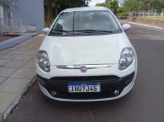 FIAT PUNTO ATTRACTIVE 1.4 2013/2013 ALTERNATIVA VEÍCULOS LAJEADO / Carros no Vale