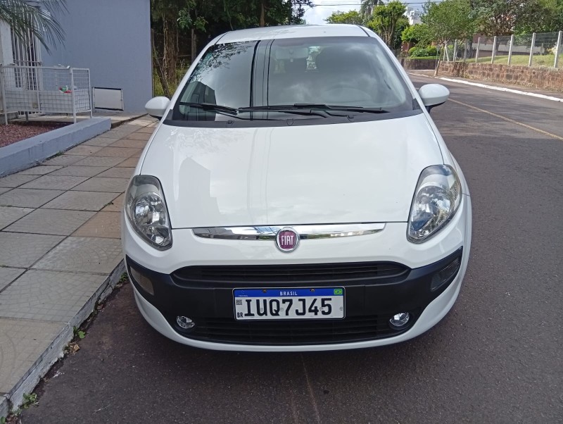 FIAT PUNTO ATTRACTIVE 1.4 2013/2013 ALTERNATIVA VEÍCULOS LAJEADO / Carros no Vale