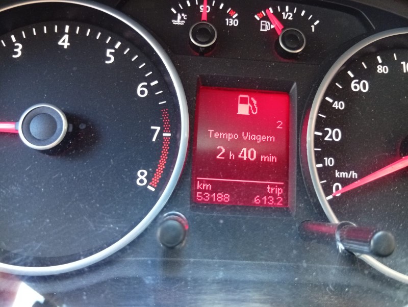 VOLKSWAGEN VOYAGE 1.6 CITY 2013/2014 ALTERNATIVA VEÍCULOS LAJEADO / Carros no Vale