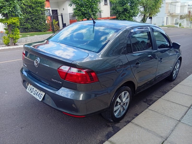 VOLKSWAGEN VOYAGE 1.6 CITY 2013/2014 ALTERNATIVA VEÍCULOS LAJEADO / Carros no Vale