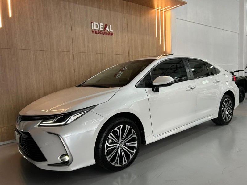 TOYOTA COROLLA A PREMIUM H 2023/2023 IDEAL VEÍCULOS LAJEADO / Carros no Vale