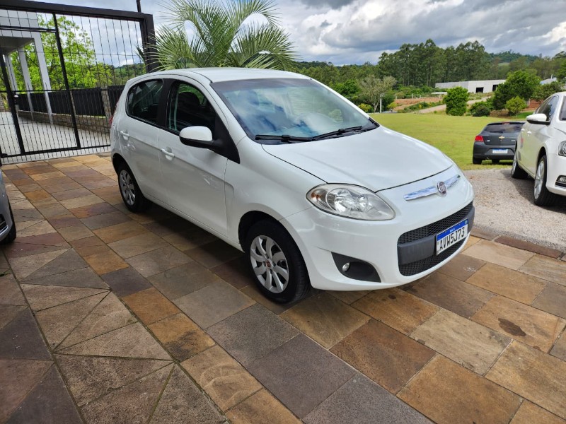 FIAT PALIO ATTRACTIVE 1.4 2012/2013 TS VEÍCULOS ANTA GORDA / Carros no Vale