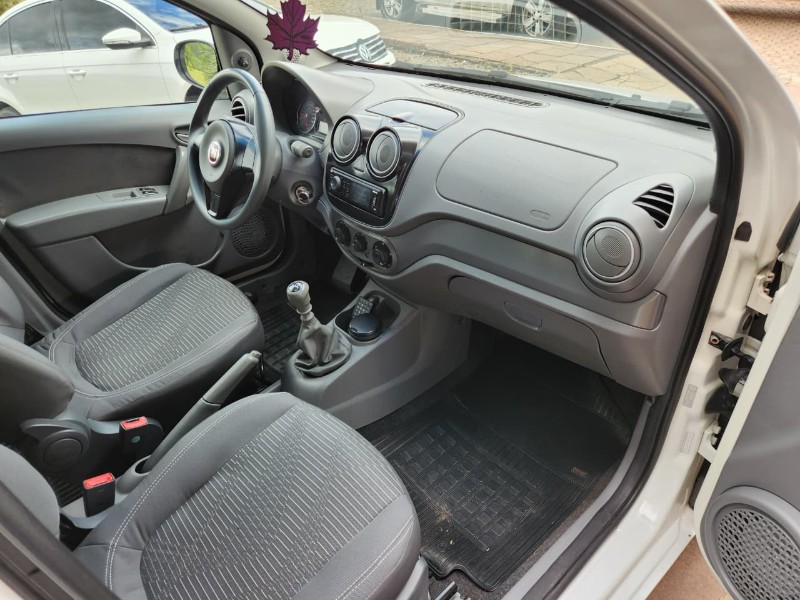 FIAT PALIO ATTRACTIVE 1.4 2012/2013 TS VEÍCULOS ANTA GORDA / Carros no Vale