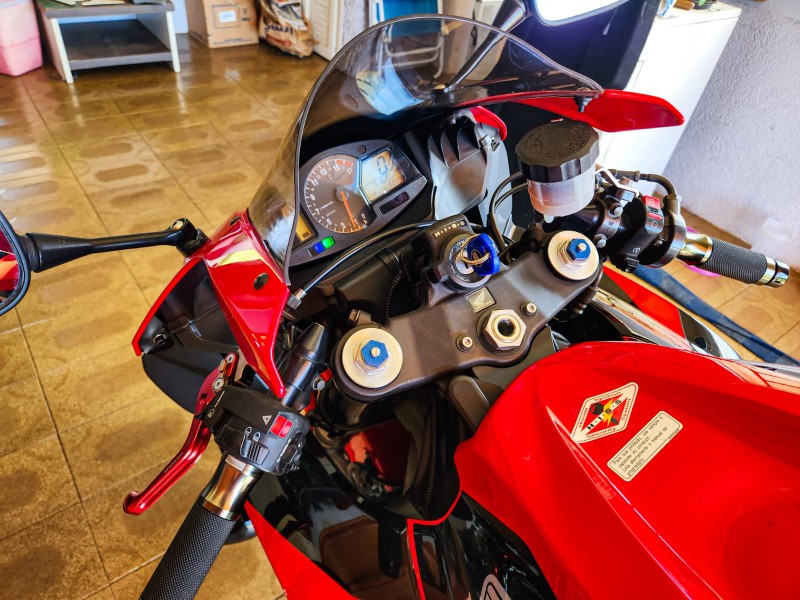 HONDA MOTOS CBR 600 RR 2008/2008 TS VEÍCULOS ANTA GORDA / Carros no Vale HONDA MOTOS CBR 600 RR 2008/2008 TS VEÍCULOS ANTA GORDA / Carros no Vale