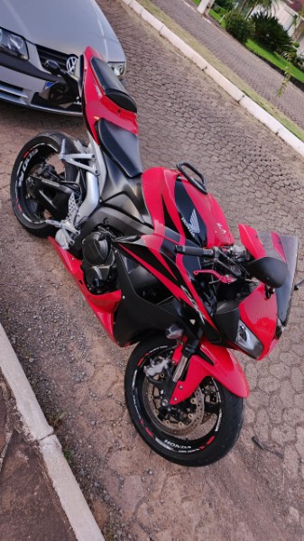 HONDA MOTOS CBR 600 RR 2008/2008 TS VEÍCULOS ANTA GORDA / Carros no Vale HONDA MOTOS CBR 600 RR 2008/2008 TS VEÍCULOS ANTA GORDA / Carros no Vale