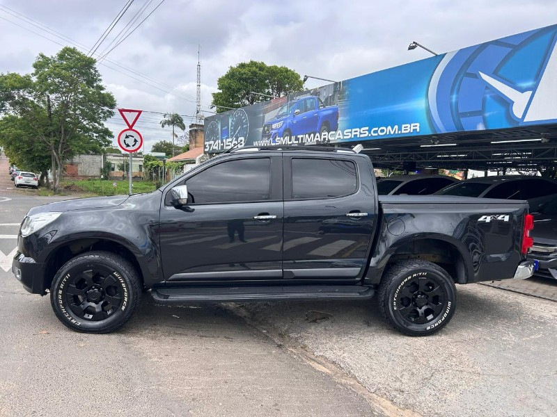 CHEVROLET S10 PICK-UP LTZ 2.5 4X4 CD 2015/2015 LS MULTIMARCAS VENÂNCIO AIRES / Carros no Vale CHEVROLET S10 PICK-UP LTZ 2.5 4X4 CD 2015/2015 LS MULTIMARCAS VENÂNCIO AIRES / Carros no Vale