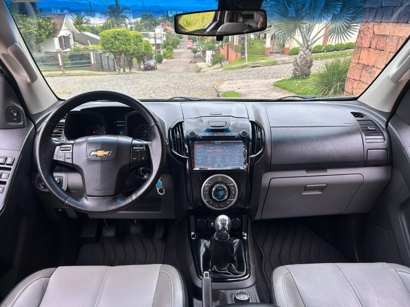 CHEVROLET S10 PICK-UP LTZ 2.5 4X4 CD 2015/2015 LS MULTIMARCAS VENÂNCIO AIRES / Carros no Vale CHEVROLET S10 PICK-UP LTZ 2.5 4X4 CD 2015/2015 LS MULTIMARCAS VENÂNCIO AIRES / Carros no Vale