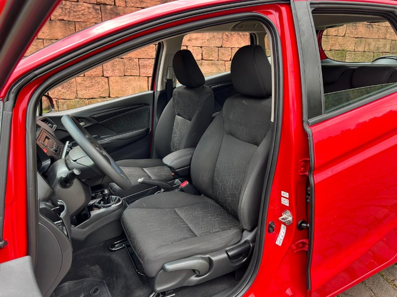 HONDA FIT LX 1.5 FLEXONE 16V MEC. 2015/2015 LS MULTIMARCAS VENÂNCIO AIRES / Carros no Vale