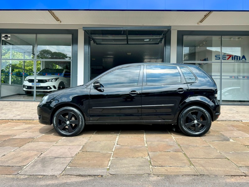 VOLKSWAGEN POLO 1.6 2014/2014 SÉTIMA VEÍCULOS GUAPORÉ / Carros no Vale