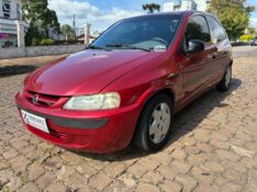 CHEVROLET CELTA 1.0 VHC 2001/2001 COMPLETO VEÍCULOS GUAPORÉ / Carros no Vale
