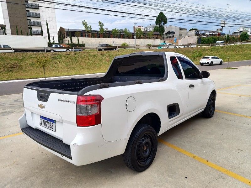 CHEVROLET MONTANA 1.4 MPFI LS CS 8V 2012/2013 HUBNER MULTIMARCAS FARROUPILHA / Carros no Vale