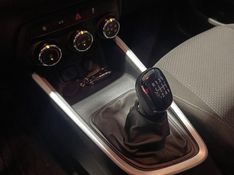 Chevrolet Onix Plus 1.0 Lt2 2022/2023 SIM VEÍCULOS PORTO ALEGRE / Carros no Vale