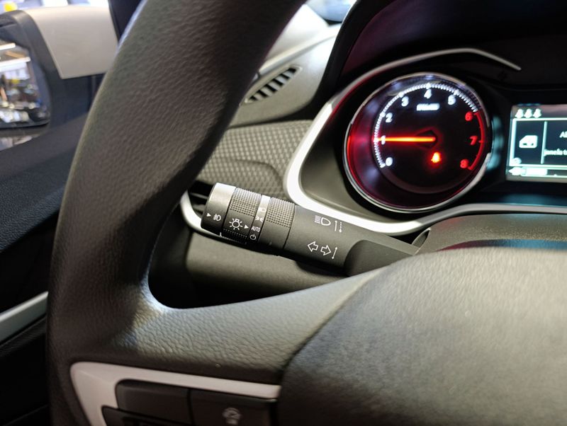 Chevrolet Onix Sedan Plus Ltz 1.0 12v Tb Mec 2022/2023 SIM VEÍCULOS PORTO ALEGRE / Carros no Vale