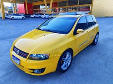 FIAT STILO 1.8 MPI SPORTING 8V 2008/2008 HUBNER MULTIMARCAS FARROUPILHA / Carros no Vale