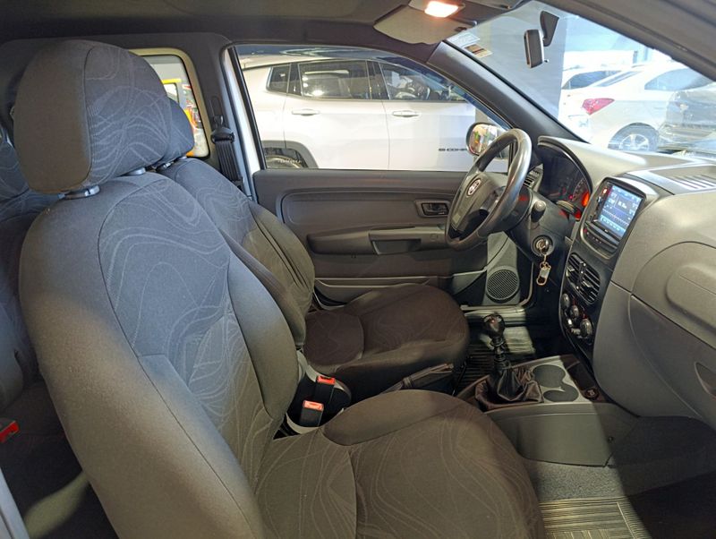 Fiat Strada Hd Wk Cd E 2019/2020 SIM VEÍCULOS PORTO ALEGRE / Carros no Vale