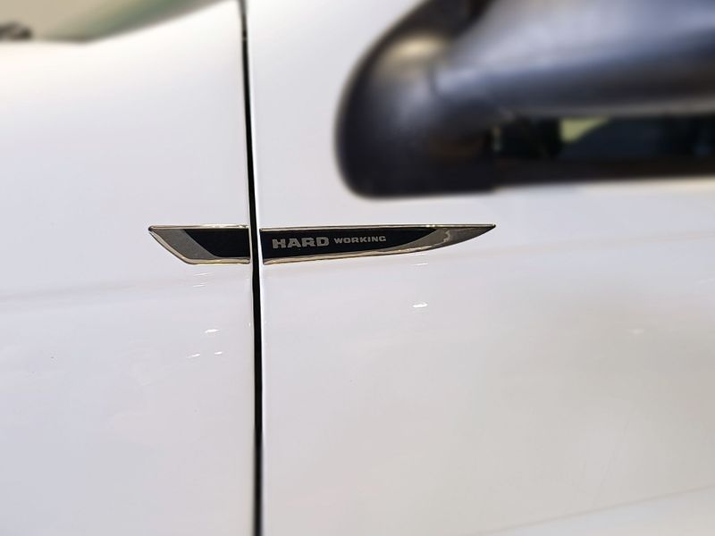 Fiat Strada Hd Wk Cd E 2019/2020 SIM VEÍCULOS PORTO ALEGRE / Carros no Vale