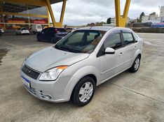 FORD FIESTA 1.0 MPI CLASS HATCH 8V 2009/2010 HUBNER MULTIMARCAS FARROUPILHA / Carros no Vale
