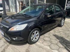 FORD FOCUS 2.0 TITANIUM 16V 2012/2012 HUBNER MULTIMARCAS FARROUPILHA / Carros no Vale