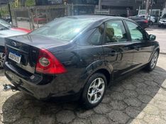 FORD FOCUS 2.0 TITANIUM 16V 2012/2012 HUBNER MULTIMARCAS FARROUPILHA / Carros no Vale