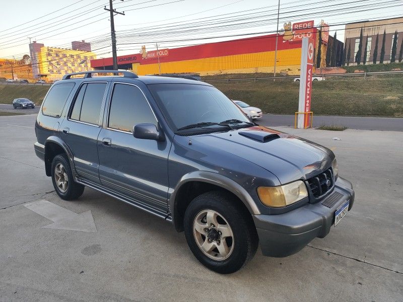 KIA SPORTAGE 2.0 DLX GRAND 4X4 16V 2003/2003 HUBNER MULTIMARCAS FARROUPILHA / Carros no Vale
