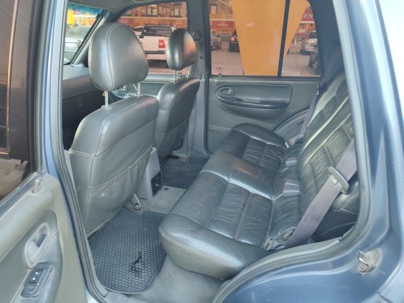 KIA SPORTAGE 2.0 DLX GRAND 4X4 16V 2003/2003 HUBNER MULTIMARCAS FARROUPILHA / Carros no Vale